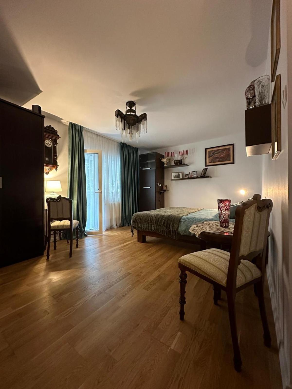 Zora Daire Kaloşvar Dış mekan fotoğraf
